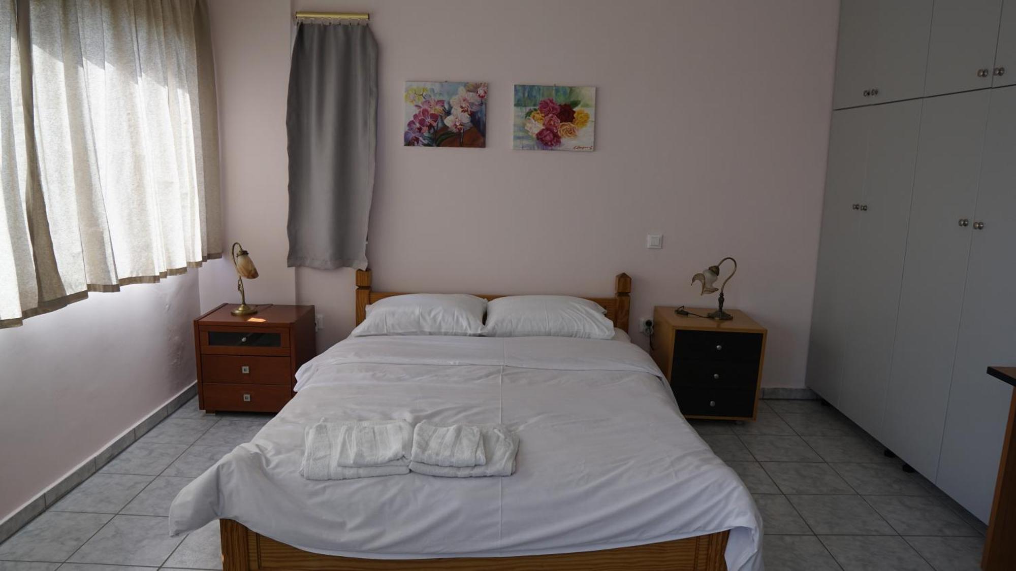 Romanos Patras Studio Eksteriør billede